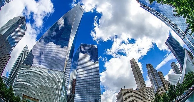 Private Talk The World Trade Center Complex