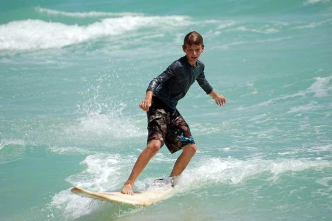 Surf Lessons - 1.5 Hours • Miami