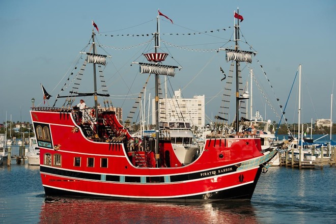Clearwater Beach Pirate Cruise Adventure with Lunch