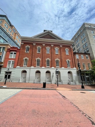 Highlights of Capitol Hill Walking Tour -2hrs